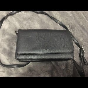 Matt and Nat mini crossbody